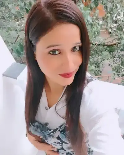 Call Girls in Cg Road